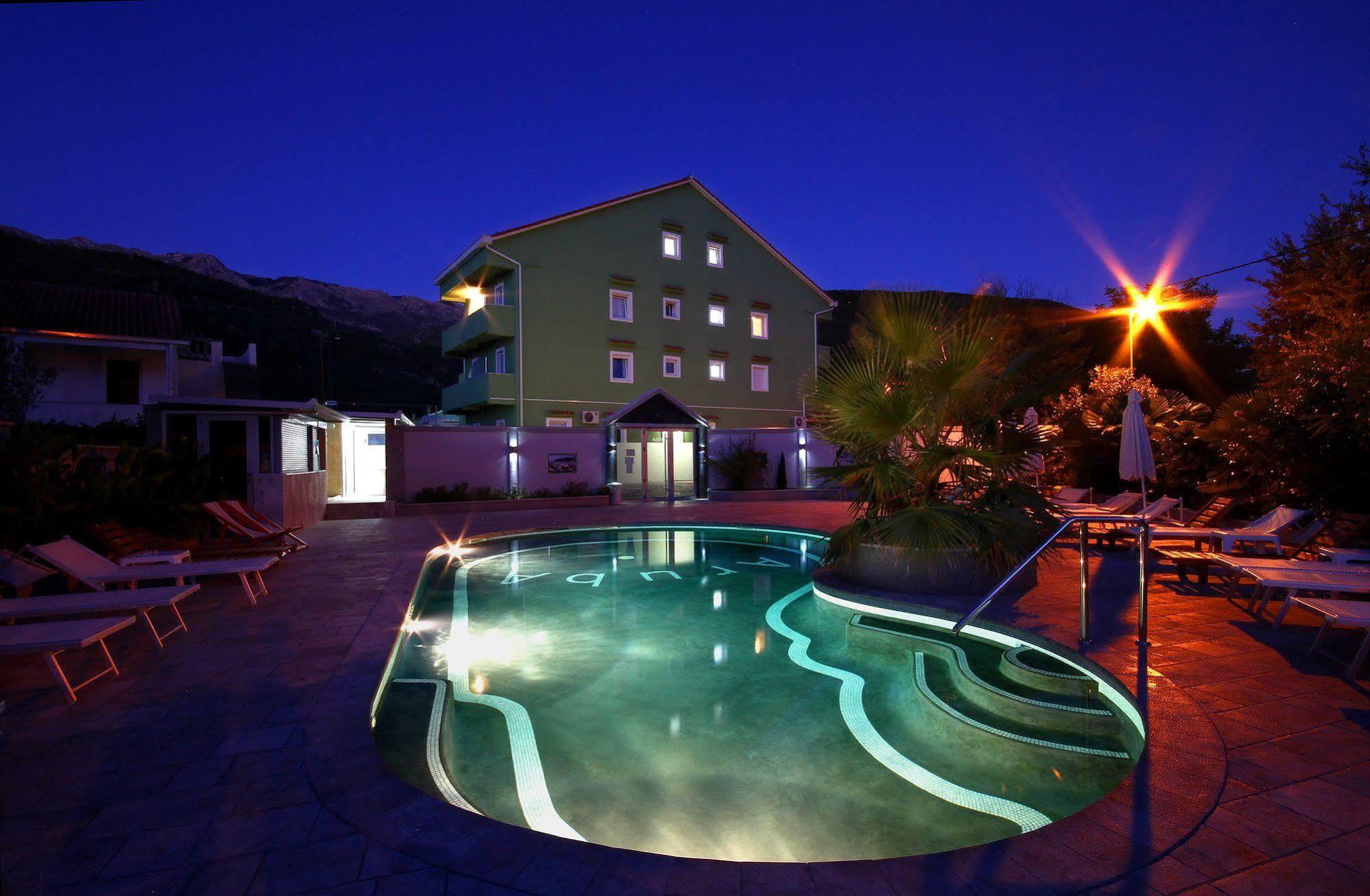 Aruba 3* Budva
